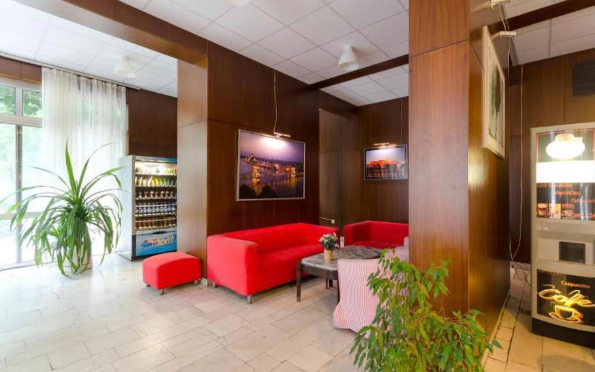 H1 Apartmanok บูดาเปสต์ ภายนอก รูปภาพ